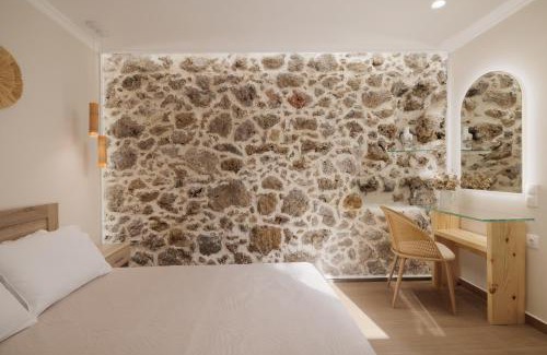 Dassia Apartment | Little Home