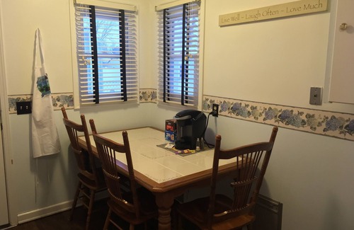 Powell House | Guest Rated 10/10 at Little Home Heart Mountain Retreat