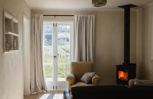 Tuki Tuki House | Little House At The Horshoe - Hawkes Bay Retreat