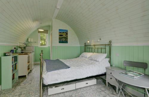 Watchet Ski Chalet | Inviting Little House in the Big Woods: Kids Welcome!