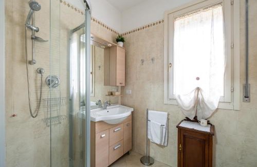 San Lazzaro di Savena Apartment | Charming Little House Bo Near Bellaria - Rated 9.3/10