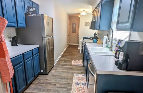 Tellico Village House | Ideal Getaway: Little House on the Parkway in Tellico Village