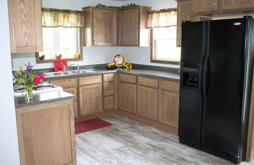 Mesopotamia House | Idyllic Little House on the Farm with Ocean View Amenities