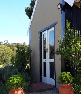 Nelson Mandela Bay Ski Chalet | Pet-Friendly Retreat at Little Louisa: 4-Star and Highly Rated