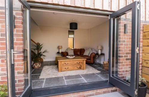 Hereford Apartment | Experience Little Lugg: 4-Star Stay with Perfect Reviews
