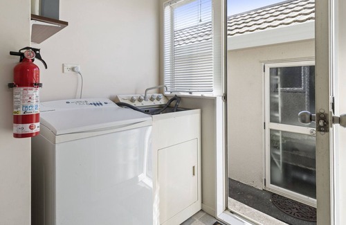 Manly House | Family-Friendly Little Manly Cottage for Your Perfect Getaway