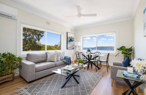 Sydney Apartment | Unforgettable Little Manly Getaway with Oceanfront Views