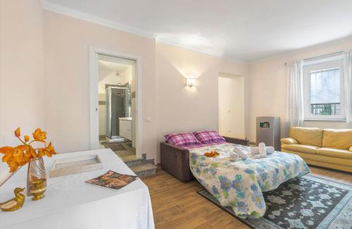 Vedasco Apartment | Little Mermaid of Stresa - Happy Rentals