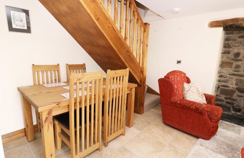 Welshpool House | Discover Little Mill in Welshpool: 4-Star Stay Rated 9/10