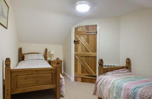 Welshpool House | Discover Little Mill in Welshpool: 4-Star Stay Rated 9/10
