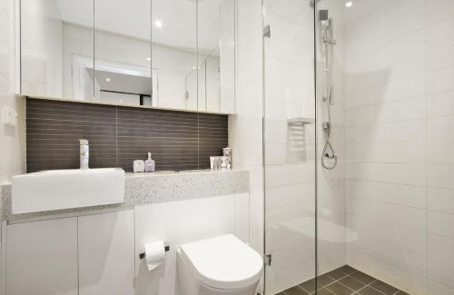 Darlinghurst Apartment | Stylish Darlinghurst Apartment with New York Vibe & Pet-Friendly