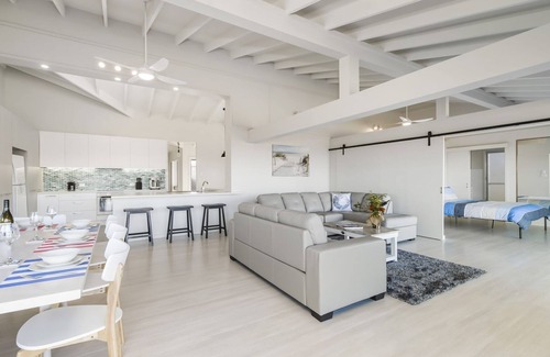Bonny Hills House | Little Ocean Paradise: Pet-Friendly Stay with Ocean Views