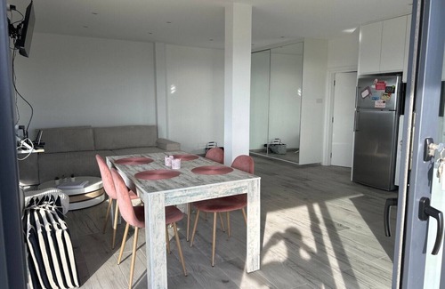 Tremithousa Apartment | Tranquil Stay at Little Paradise with Spa and Breakfast