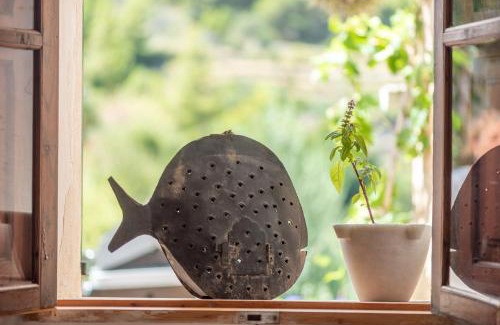 Banyalbufar House | Discover Little Paradise in Banyalbufar - 4-Star Retreat