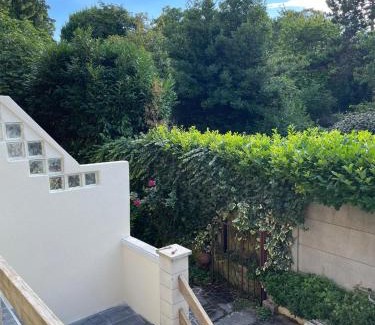 Noisy-le-Sec Apartment | Discover Your Little Piece of Paradise: Pet and Child Friendly