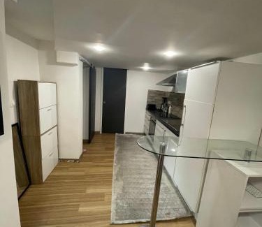 Noisy-le-Sec Apartment | Discover Your Little Piece of Paradise: Pet and Child Friendly