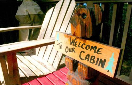 Northwood House | Discover Little Red House Plus: Hot Tub & Dog Friendly!