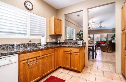 Nepenthe House | Heavenly Retreat: Walk to Pool & Hot Tub, Near Dining