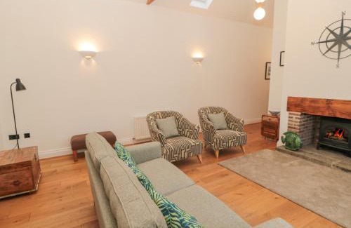 North Sunderland House | Unforgettable Stay at Little Tern - Pet & Child Friendly