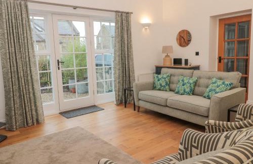 North Sunderland House | Unforgettable Stay at Little Tern - Pet & Child Friendly