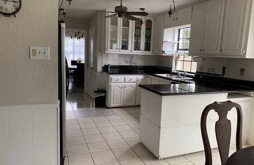 Round Rock House | Family-Friendly Retreat at Little Texas Awaits You