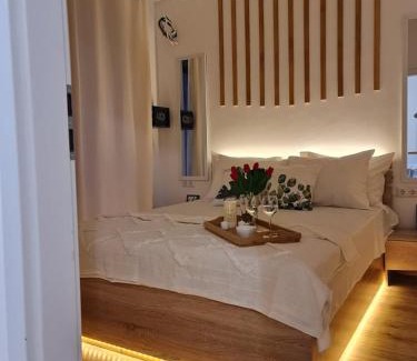 Pomorie Apartment | Treasured Family Escape by the Sea - Guest Rated 9.4/10