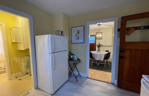 Port Williams House | Charming Little Yellow House with Family-Friendly Amenities