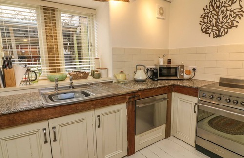 Litton Cottage | Family-Friendly Litton Hall Barn Cottage with Cozy Open Fire
