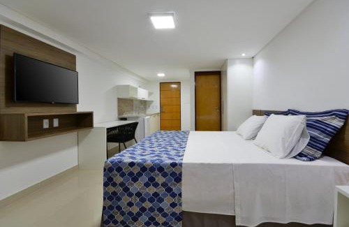 Cabo Branco Hotel | Discover Littoral Gold Flat: Relaxing Pool & Spa Retreat