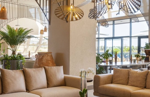 Side Resort | Experience Liu Resorts: All-Inclusive Getaway with Spa & Pool