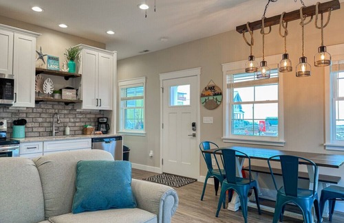 Celina Cottage | Relaxing Lakeside Cottage with Hot Tub & Family Amenities