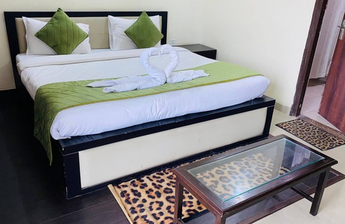 Rudrapur Hotel | LivBox Rudrapur