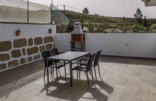 Taucho Villa | Discover Adeje Ifonche: Relaxation with Terrace & Spa
