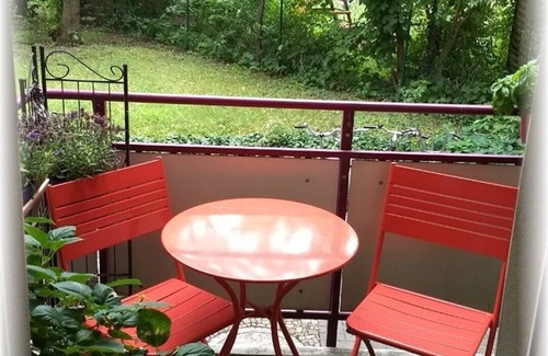 Reudnitz-Thonberg Apartment | Convenient Stay Near City Center with Great Amenities