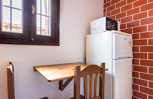 Arico Viejo Apartment | Budget-Friendly Stay at Live Arico El Cortijo with Spa
