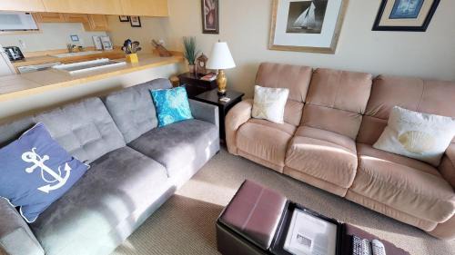 Hillcrest House | Experience Blissful Comfort at Our 4-Star Hotel