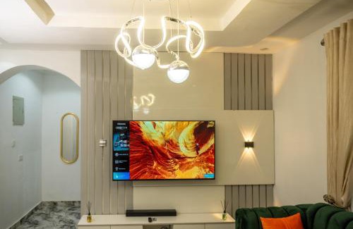 Ikotun Apartment | Waterfront 2-Bed Apt: Fast Wi-Fi, Pool & Pet Friendly