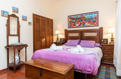 Garachico House | Pet-Friendly Getaway at Live Garachico Villa Daute