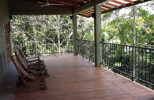 Puwakpitiya House | Experience Tranquility in a Scenic Tea Estate Retreat