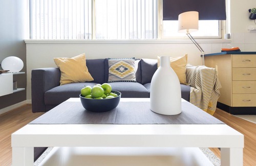 Surry Hills Apartment | Stay in Surry Hills: Walk to City with Family Amenities