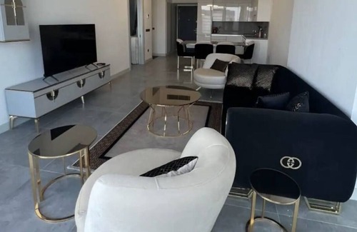 Bomonti Apartment | Experience Comfort in a Luxury Condo with Family-Friendly Amenities