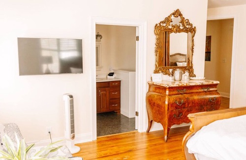 Edenton Bed & Breakfast | Discover Comfort at The Granville Queen Inn Room 11
