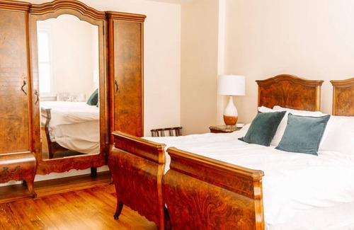 Edenton Bed & Breakfast | Discover Comfort at The Granville Queen Inn Room 11