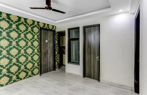 Chhatarpur Hotel | Budget-Friendly Stay at Capital O Jasmine Inn Near Qutab Minar