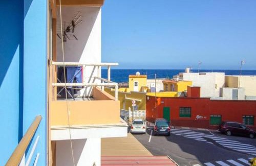 Puerto de Guimar Apartment | Budget-Friendly Stay at Live Puertito Muelle with Family Amenities