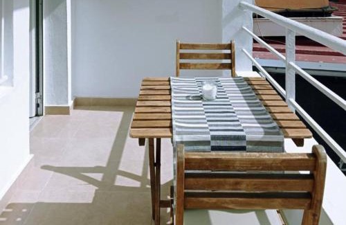 Puerto de Guimar Apartment | Budget-Friendly Stay at Live Puertito Muelle with Family Amenities