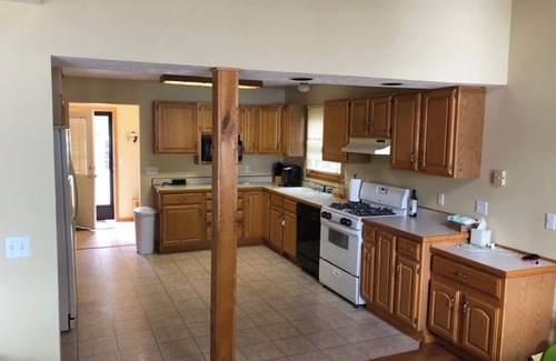 Walkerville House | Experience Lake Life: Fish, Kayak & Explore Nearby Trails