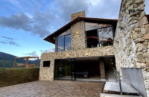 Santa Rosa de Osos Villa | Experience Nature's Magic at Our Family-Friendly Hotel