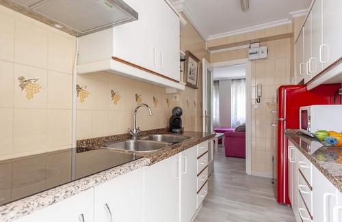 Triana Apartment | Experience Authentic Seville at TRIANA with Spa & Breakfast