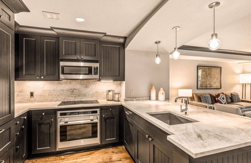 Avon Condo | Unforgettable Summer Retreat @ Ritz: 10/10 Guest Rated!